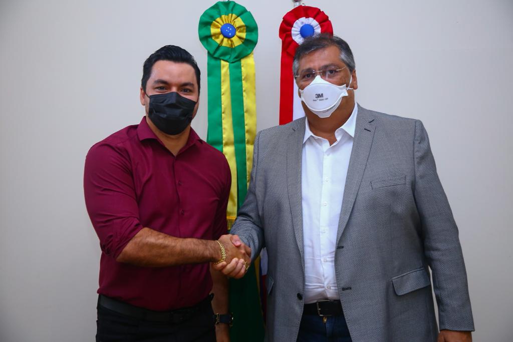 Prefeito Ramon Barros e Flávio Dino (Foto: Gilson Teixeira)