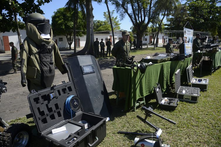 Marinha demonstra exercícios da tropa para trabalhar em operações de paz, após atingir capacitação máxima em inspeção da Organização das Nações Unidas (ONU)