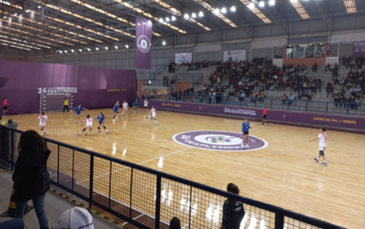 A seleção de Handebol feminino disputa a medalha de bronze