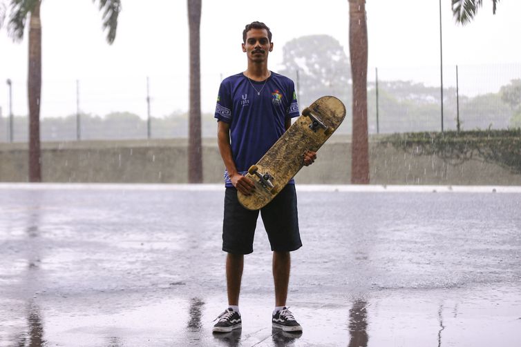 Gabriel Miranda, atleta do skate e participante dos Universitários Brasileiros (JUBs).