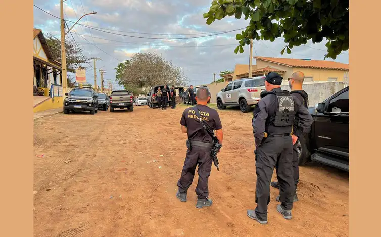 Rio de Janeiro (RJ) 14/10/2024 - PF investiga deputado estadual no Rio de Janeiro
Ele é um suspeito por envolvimento com organização criminosa, fraudes em licitações, corrupção ativa e passiva, peculato, lavagem de capitais e outros
Foto: Polícia Federal/Divulgação