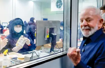 14.08.2025 - Presidente da República, Luiz Inácio Lula da Silva, durante visita e inauguração da nova planta de produção de medicamentos hemoderivados da Empresa Brasileira de Hemoderivados e Biotecnologia (Hemobrás).
Parque fabril Hemobrás, Goiana-PE

Foto: Ricardo Stuckert / PR