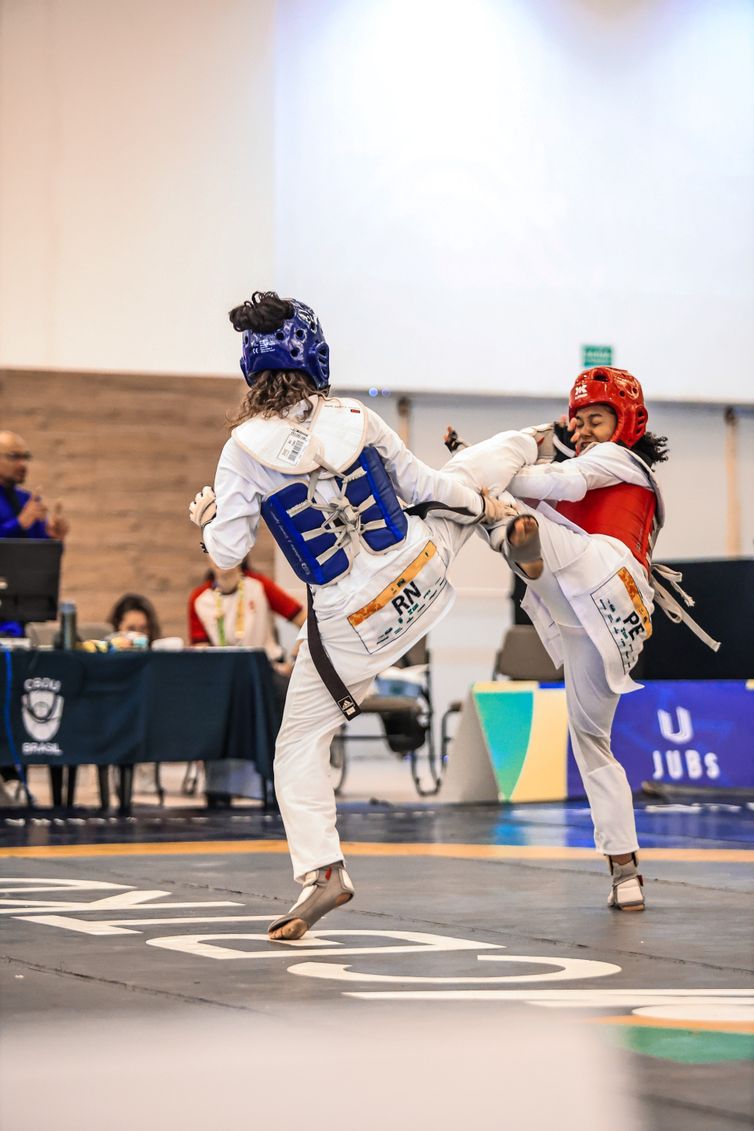 Laura Paiva, tricampeonato, JUBs Natal 2025, Taekwondo