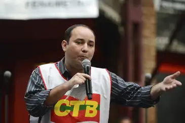 Rio de Janeiro - O presidente da Central dos Trabalhadores do Brasil, Ronaldo Leite, fala durante lançamento da campanha de apoio às empresas públicas, Se é público é para todos  (Tomaz Silva/Agência Brasil)