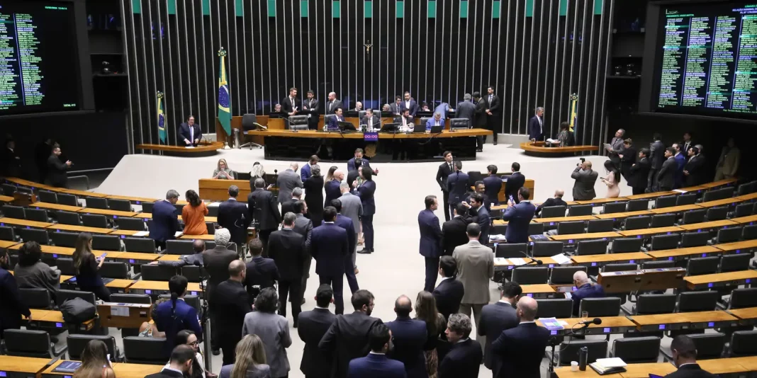 camara_dos_deputados_votacao.jpg