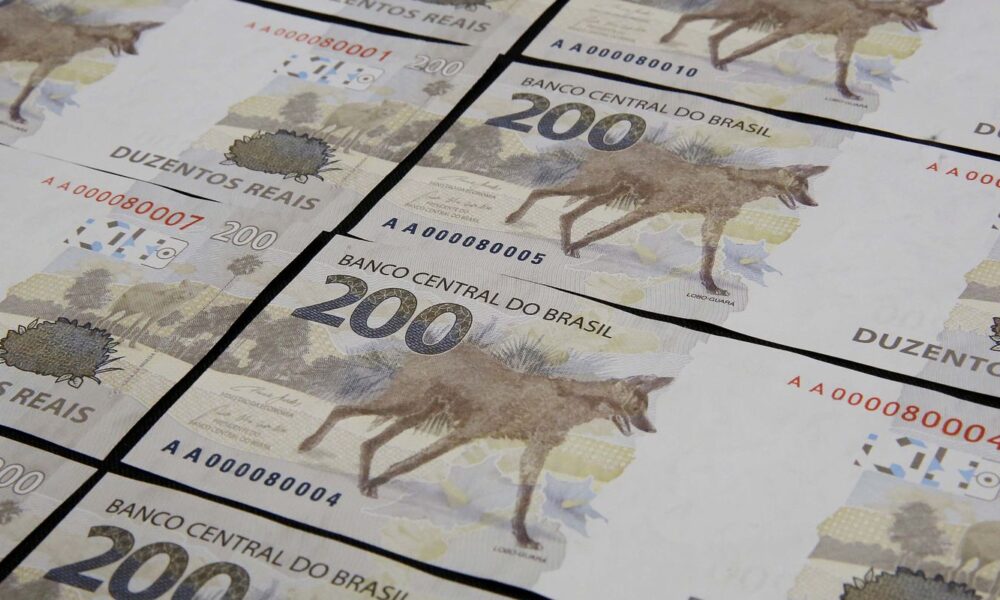 Prévia da carga tributária atinge 32,4% do PIB em 2025