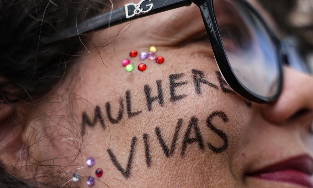 Publicadas leis que fortalecem o combate à violência contra as mulheres