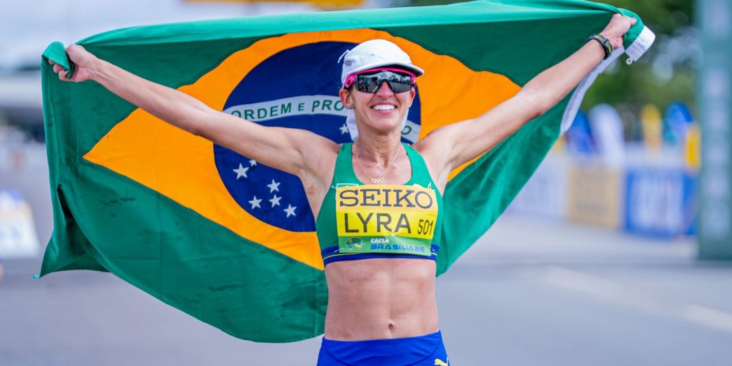 caio_bonfim_e_equipe_feminina_conquistam_bronze_no_mundial_de_marcha05.jpg