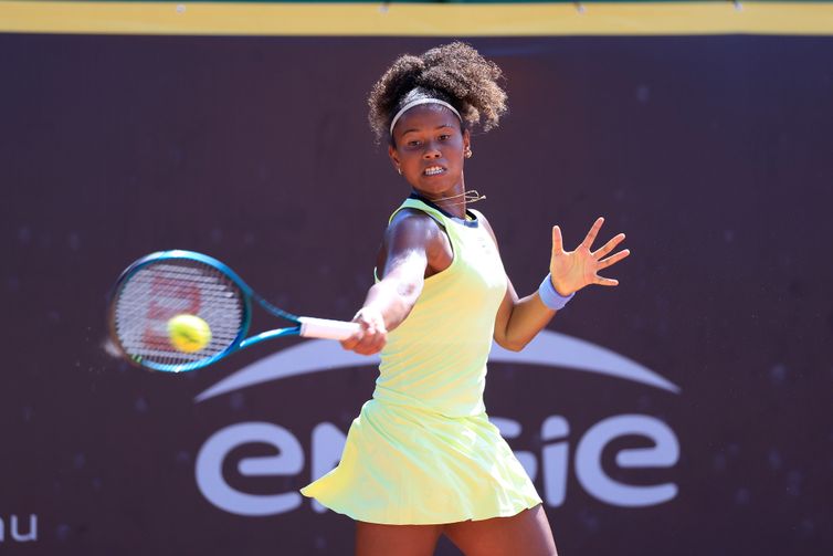 Luiz Candido/CBT/Direitos Reservados Victória Barros - Banana Bowl 2026 - tênis