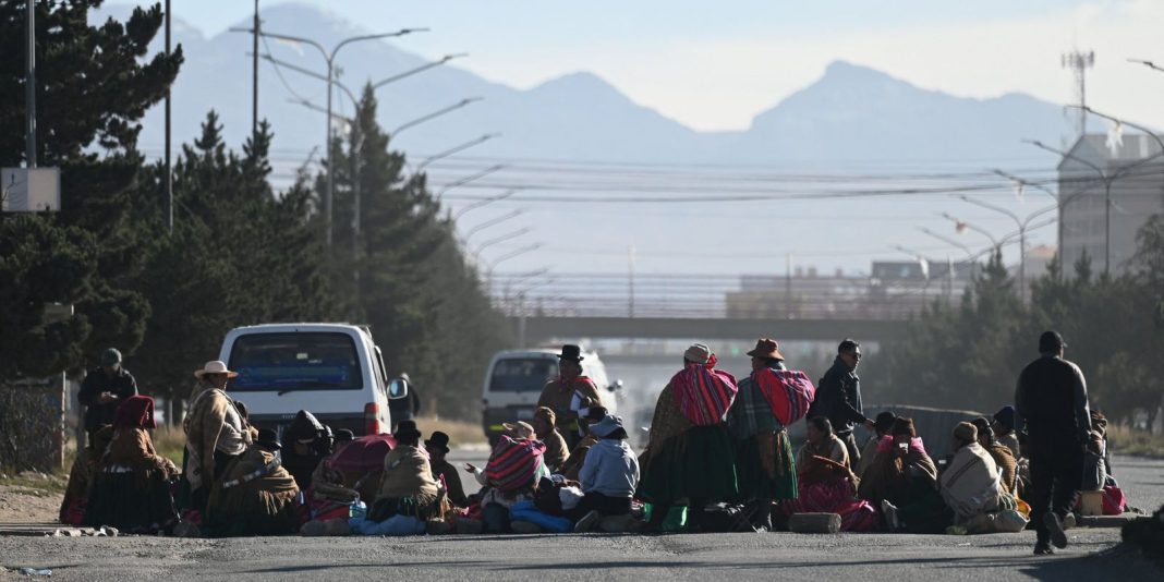 1779759655_2026-05-11t230952z_528402062_rc207laiamxq_rtrmadp_3_bolivia-protest.jpg