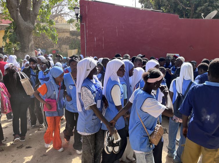 Estudantes visitam Ilha de Gorée. Foto: Bruno de Freitas Moura/Agência Brasil