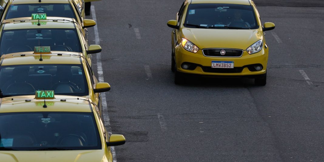 taxi_rj_ffraz_05072110182.jpg