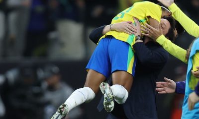 Arthur Elias valida logística para a participação do Brasil na Copa Feminina