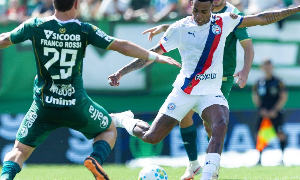 Chapecoense empata com Bahia em partida com seis gols no Brasileirão