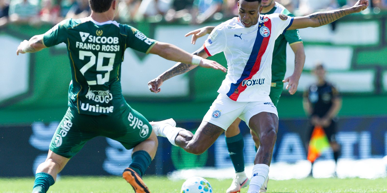 Chapecoense empata com Bahia em partida com seis gols no Brasileirão