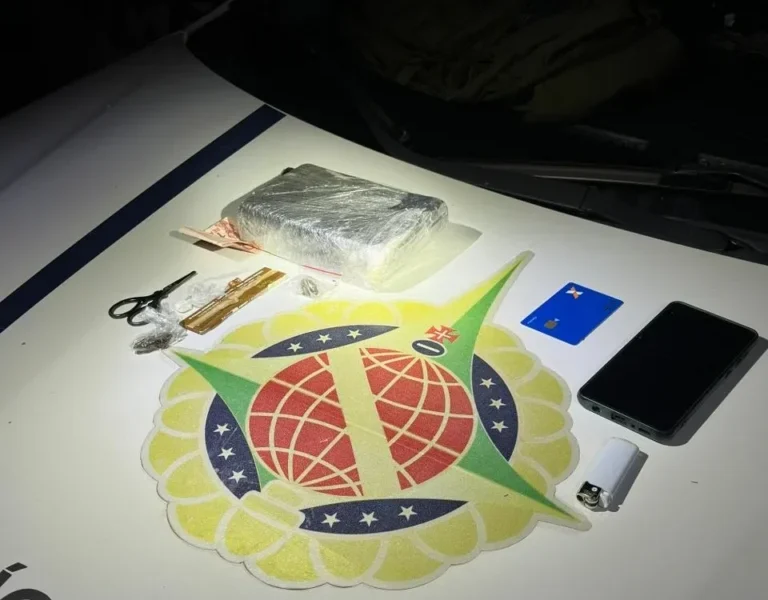 Alunos do Curso de Formação da PMDF Prendem Homem por Tráfico de Drogas na Qr 403