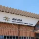 Anvisa proíbe fabricação e venda de cosméticos sem registro