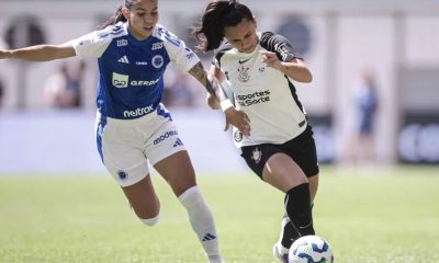 Corinthians derrota Cruzeiro e se aproxima das semifinais com um empate
