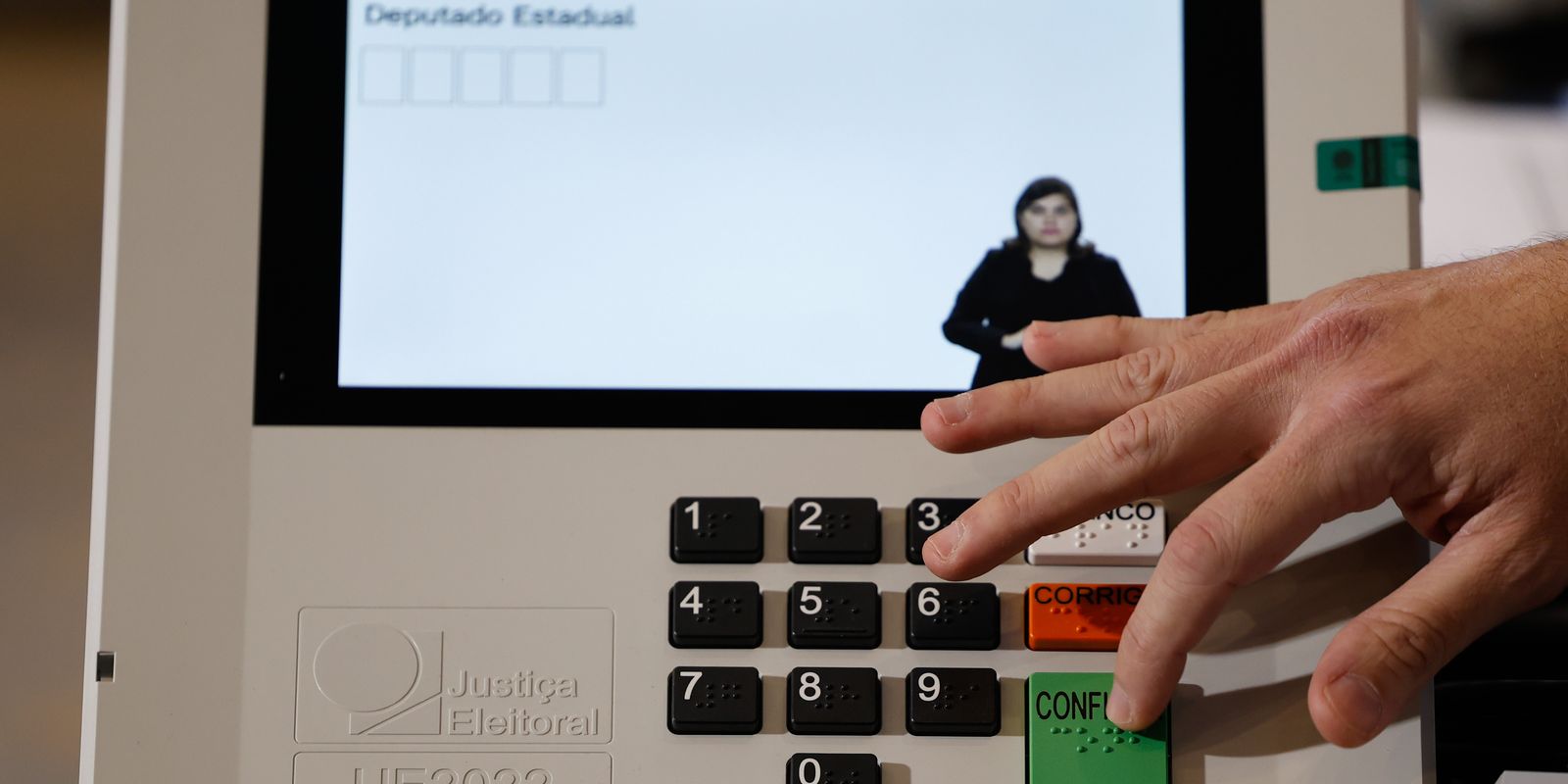Campanha eleitoral nas ruas e propaganda virtual têm início neste domingo