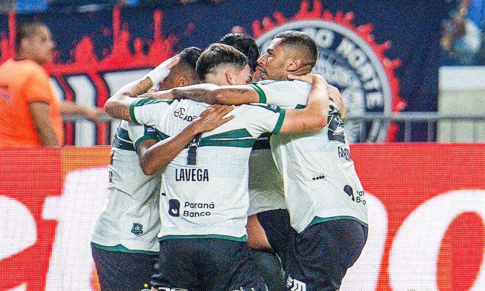 Coritiba supera Remo com virada no encerramento da 25ª rodada do Brasileirão
