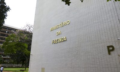 Governo Central tem superávit de R$ 10,8 bilhões em julho
