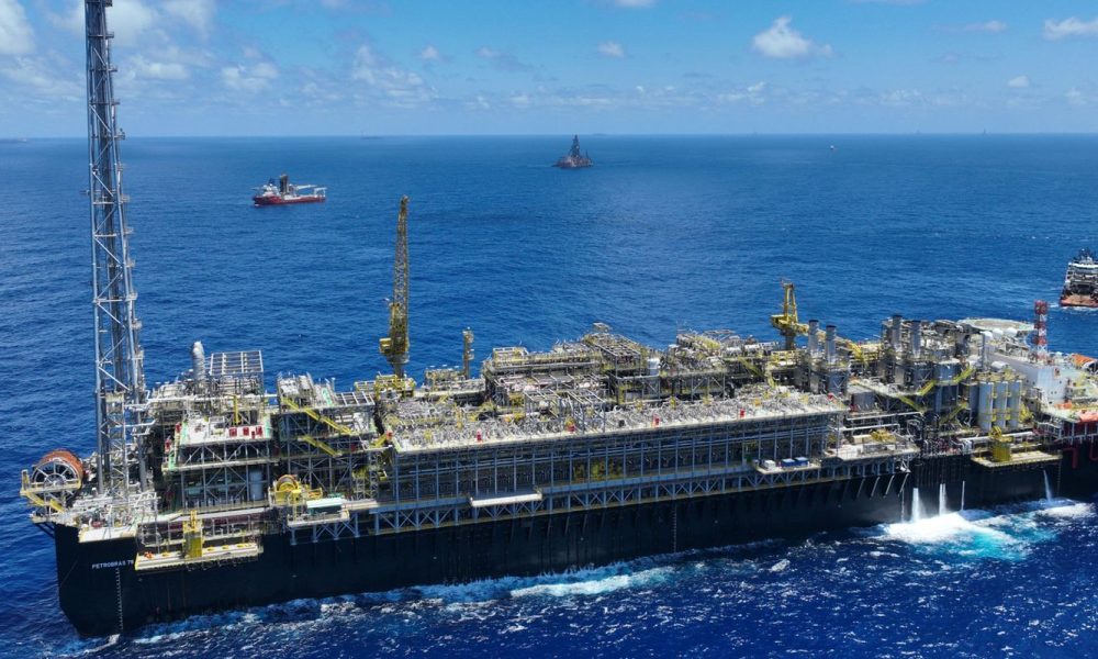 Justiça Federal determina suspensão do imposto de exportação de 12% sobre petróleo