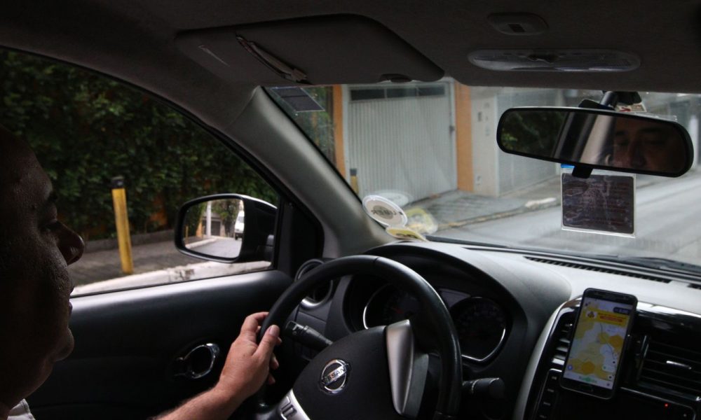 Fazenda avalia alterações no crédito para motoristas de aplicativos