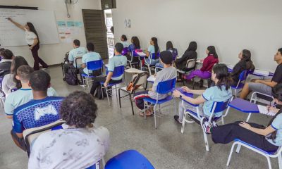Pé-de-Meia inicia pagamento da quinta parcela de frequência nesta segunda-feira