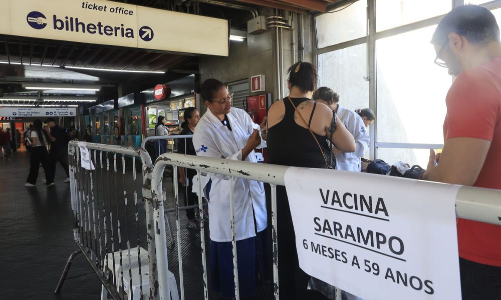 Ministério da Saúde intensifica campanha de vacinação contra o sarampo