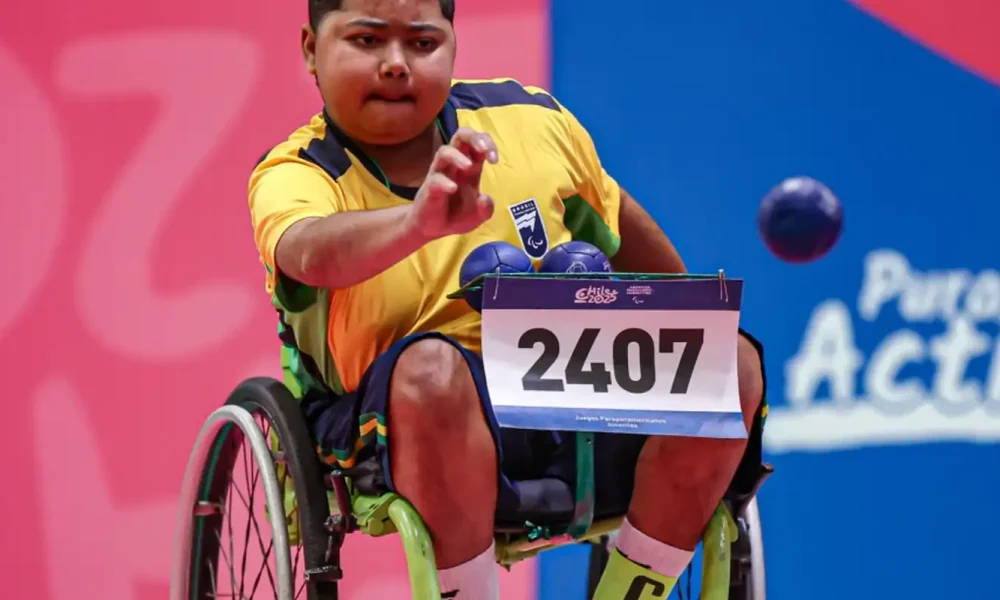 José Antônio Santos, de 19 anos, conquista título mundial de bocha em Seul