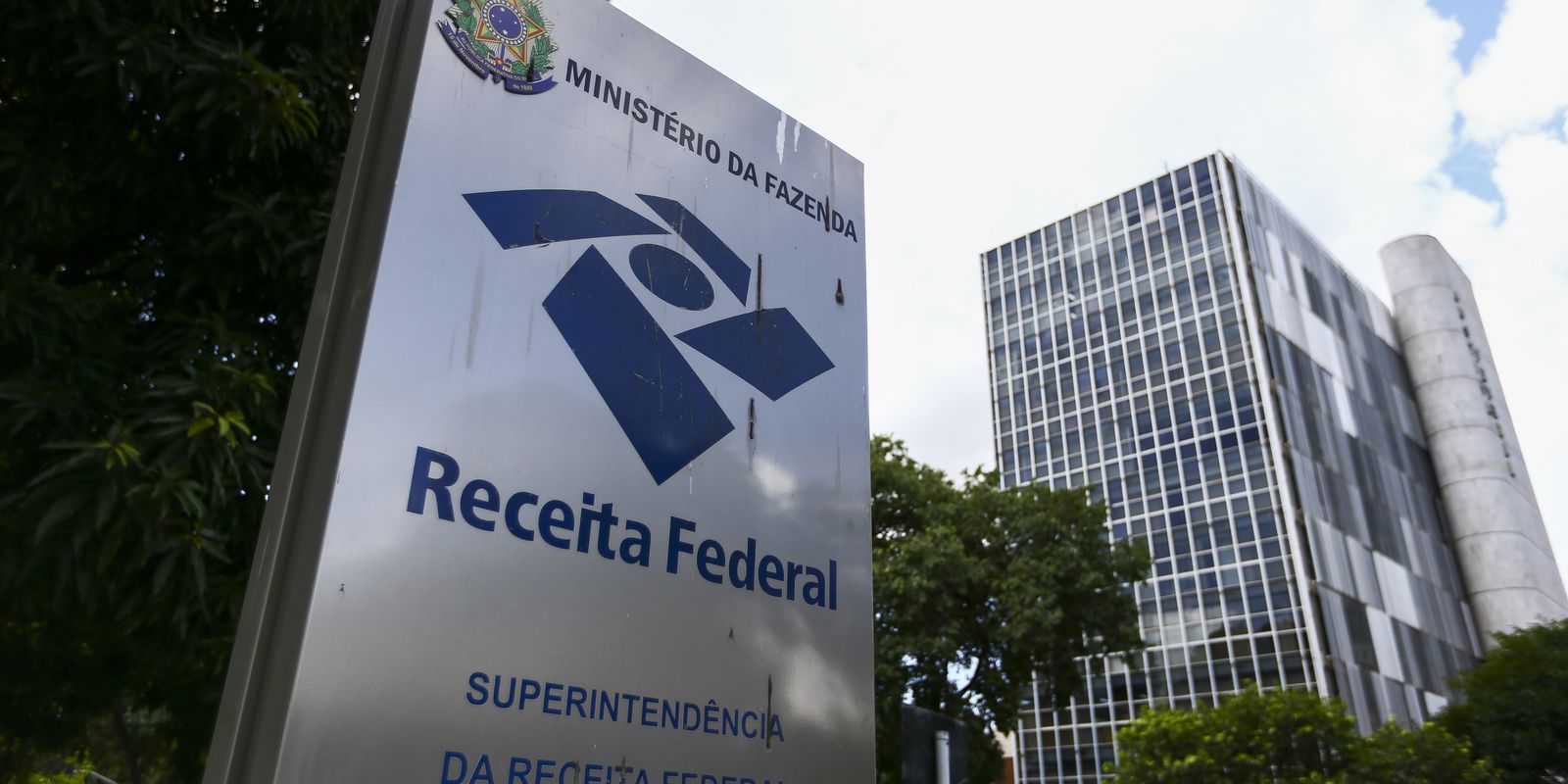 Receita Federal registra arrecadação de R$ 3,1 bilhões com Imposto de Renda sobre dividendos