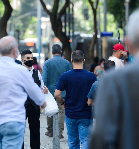 Para 81% dos brasileiros, é essencial que candidato tenha crença em Deus