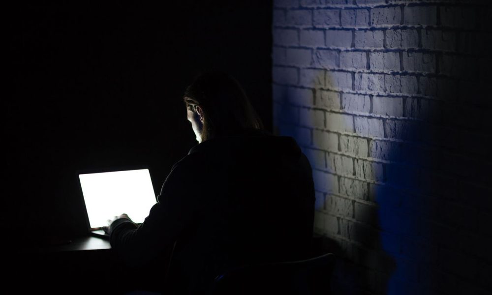 TSE debate estratégias para combater deepfakes nas eleições
