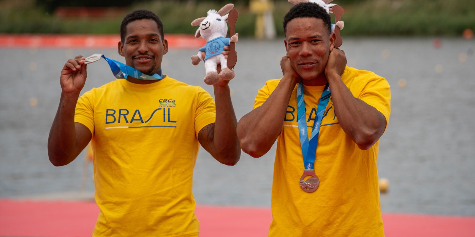 Jacky Godmann e Gabriel Nascimento conquistam medalha de prata no Mundial de Canoagem