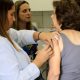 SUS expande cobertura da vacina Pneumo 20 para pessoas acima de 85 anos