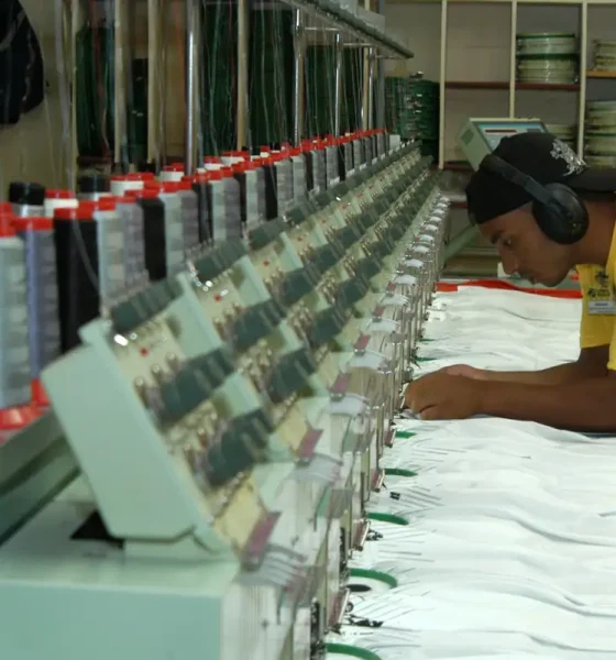 Economia registra queda de 0,4% entre junho e julho, segundo FGV