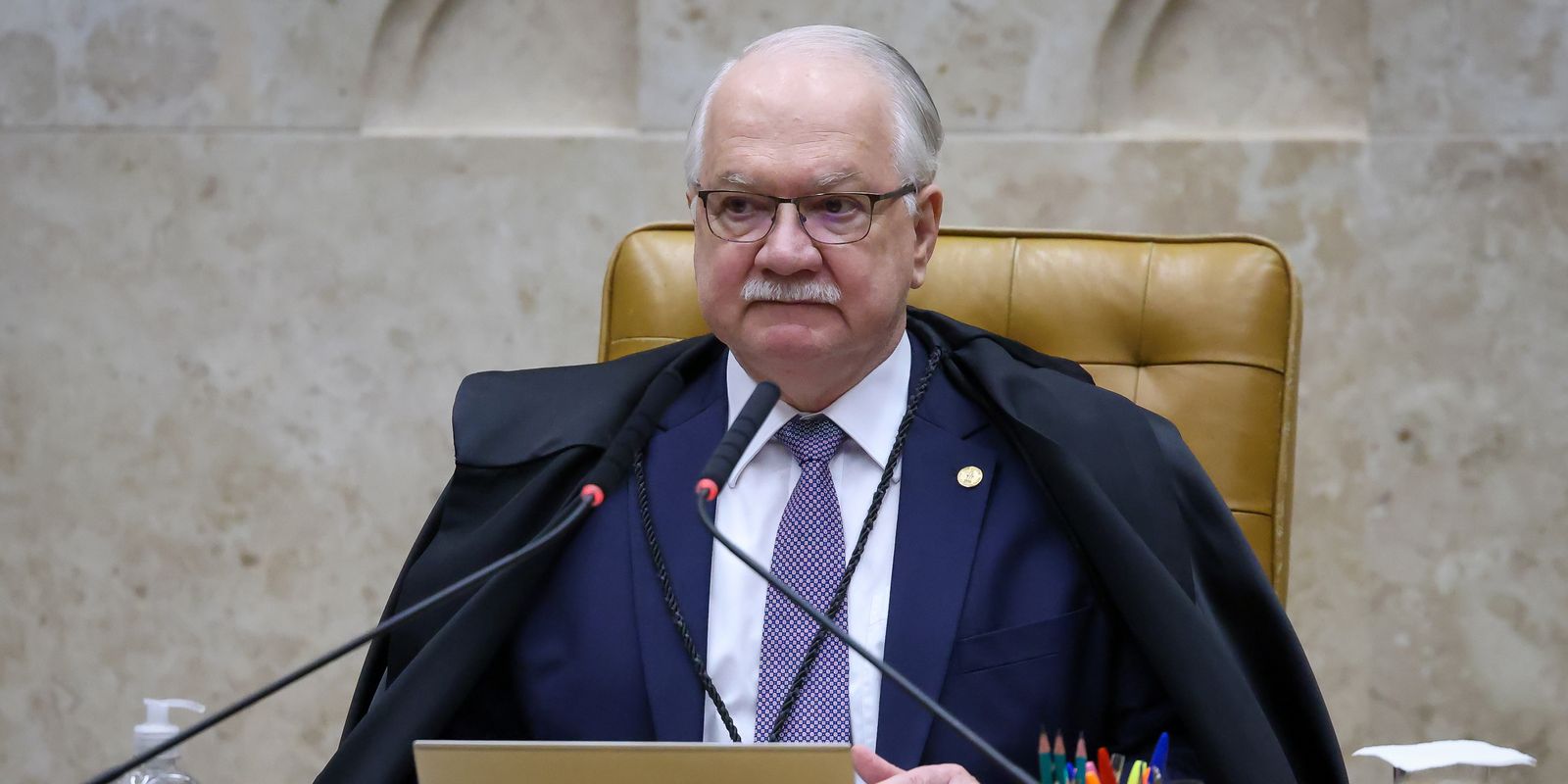 Fachin suspende decisões de Mendonça e Dino referentes ao diretor da PF