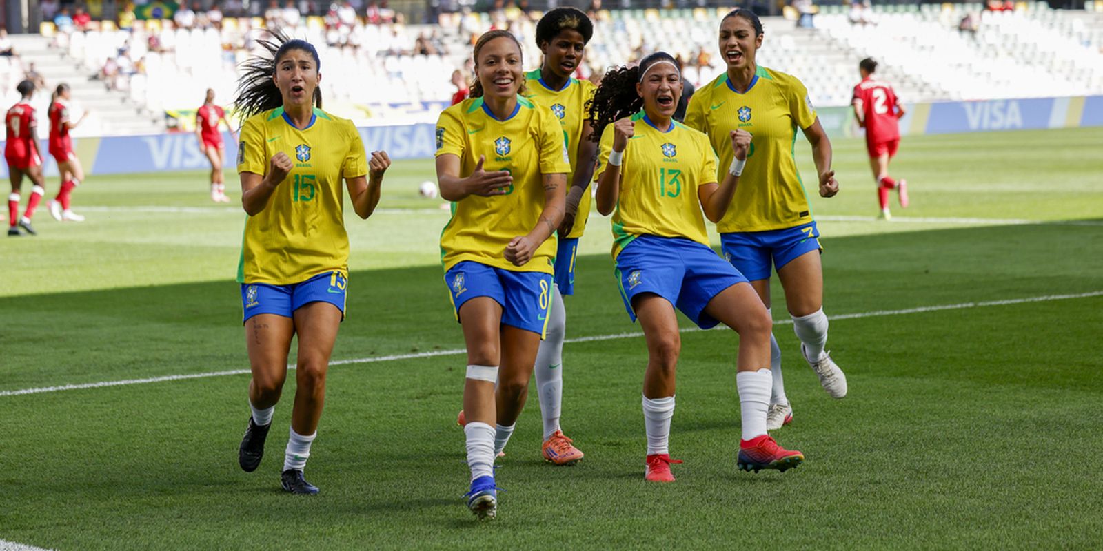 Seleção feminina vence Canadá e se classifica para as oitavas de final do Mundial Sub-20