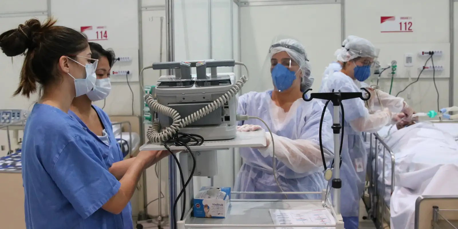 Estudo revela esgotamento emocional e burnout entre médicos de UTI