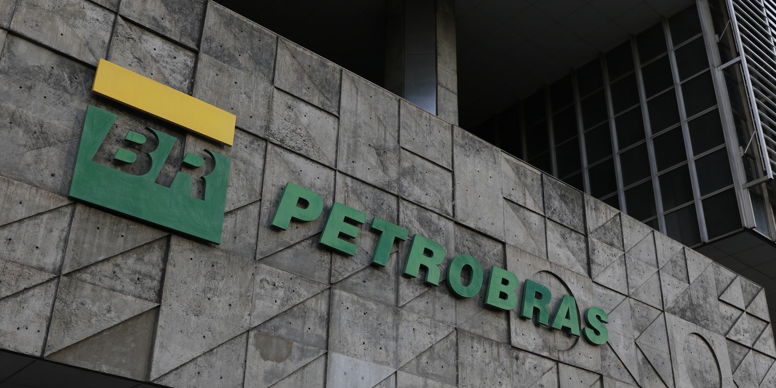 Petrobras inicia exploração de petróleo na margem equatorial da Costa do Marfim
