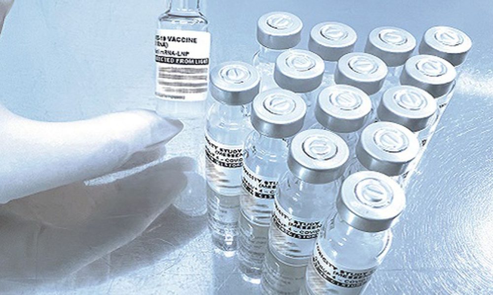 Fiocruz vai iniciar testes da primeira vacina RNAm contra a covid-19 